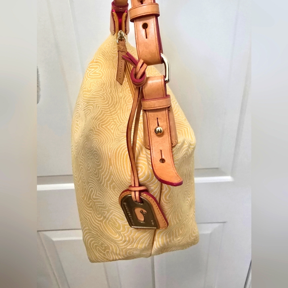 Dooney and Bourke cotton fabric hobo-NWOT - Picture 8 of 17